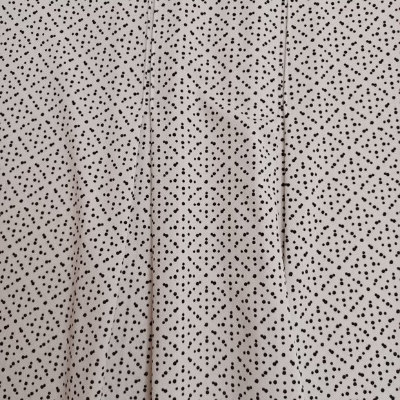 Women's Charter Club Black and White Poka Dot Peated in the Center Tunic Size M - Picture 5 of 9
